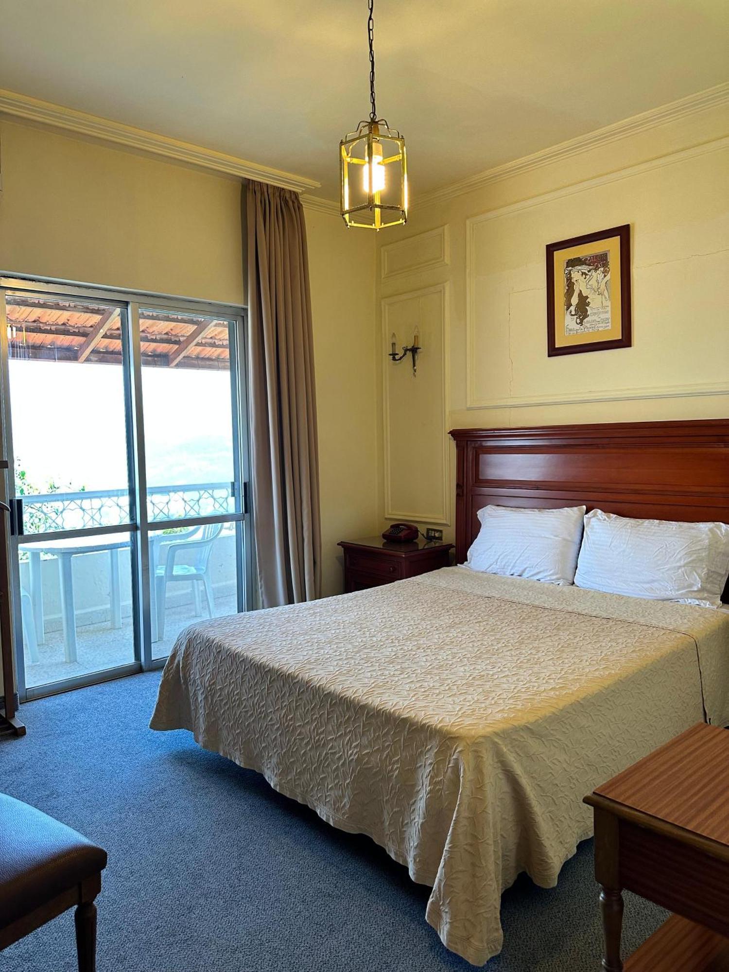 Hotel Le Crillon Brummana Exterior foto